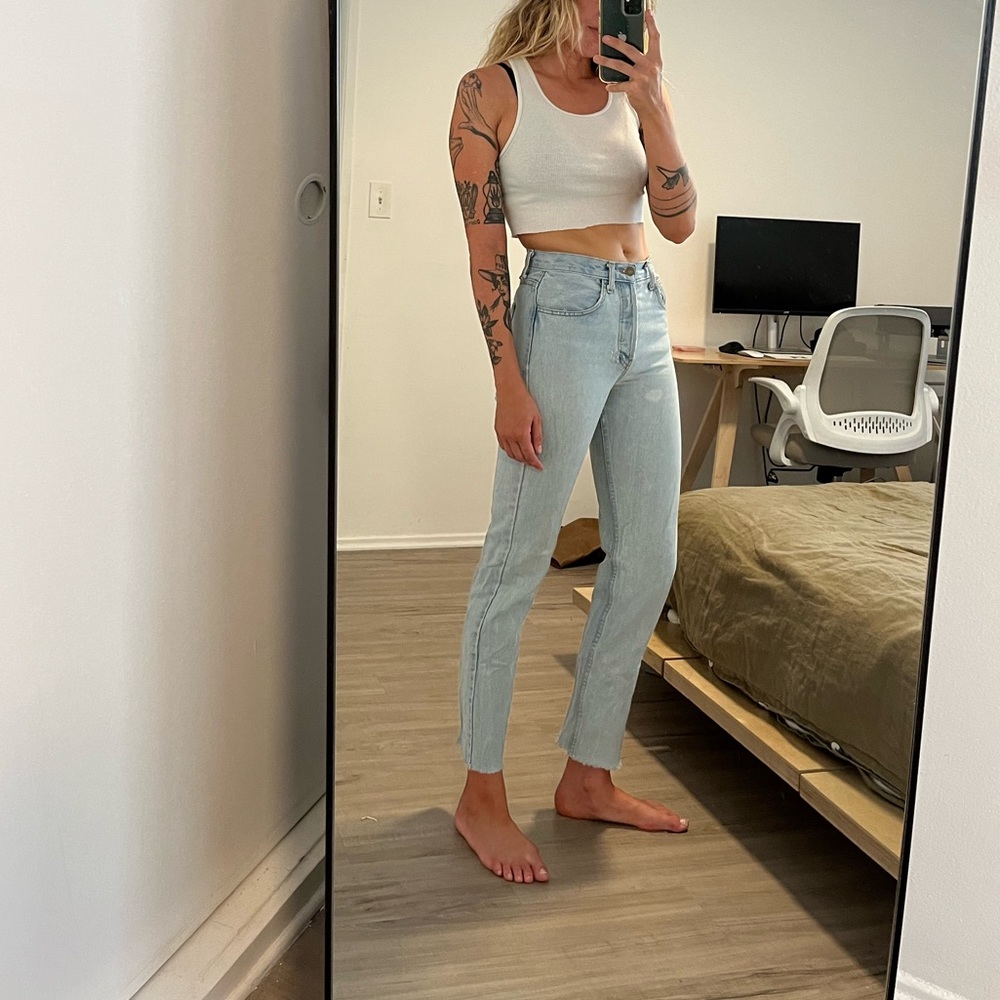 Brandy Melville button fly jeans- “One Size” (26)